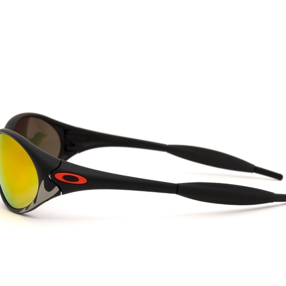 Oakley Eye Jacket AP Black Sunglasses with Yellow Lenses - Picture 1 of 4